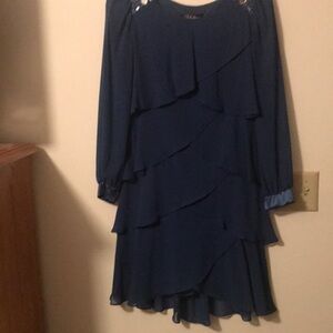 Size 4 petite medium blue dress never worn